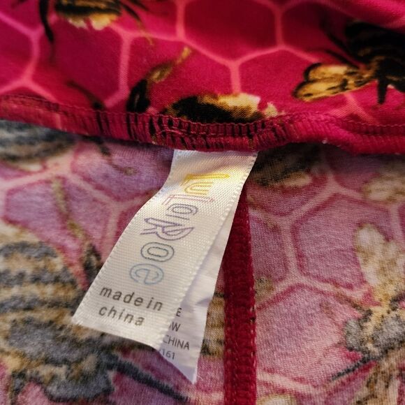 LulaRoe Womens Tall and Curvey Dark Pink with Bees Leggings - Picture 5 of 7